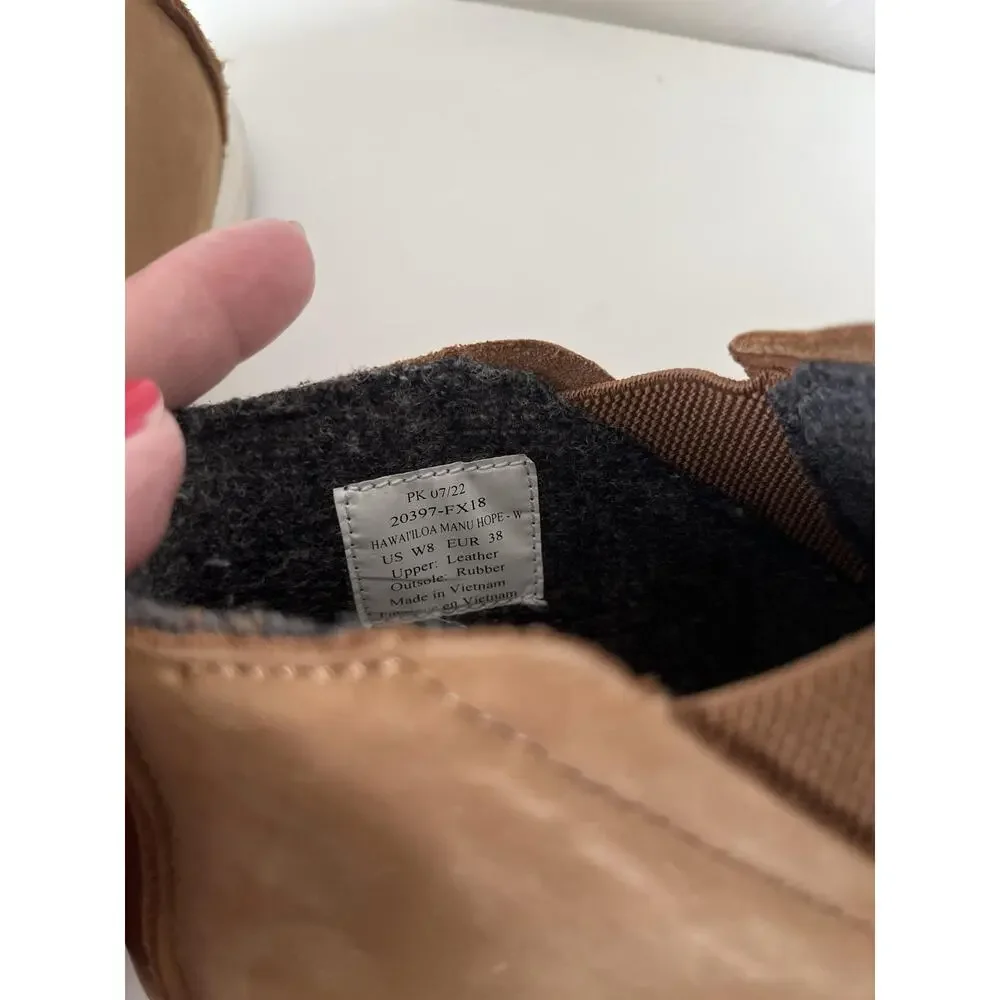 OluKai boots womens